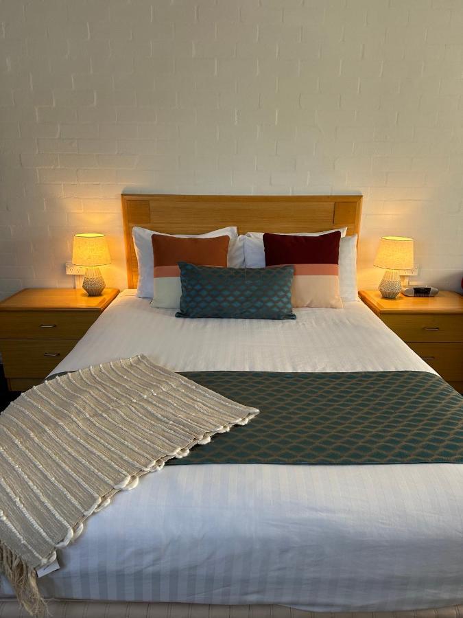 Grand Country Lodge Motel Mittagong Esterno foto