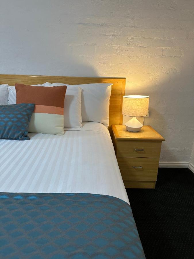 Grand Country Lodge Motel Mittagong Esterno foto