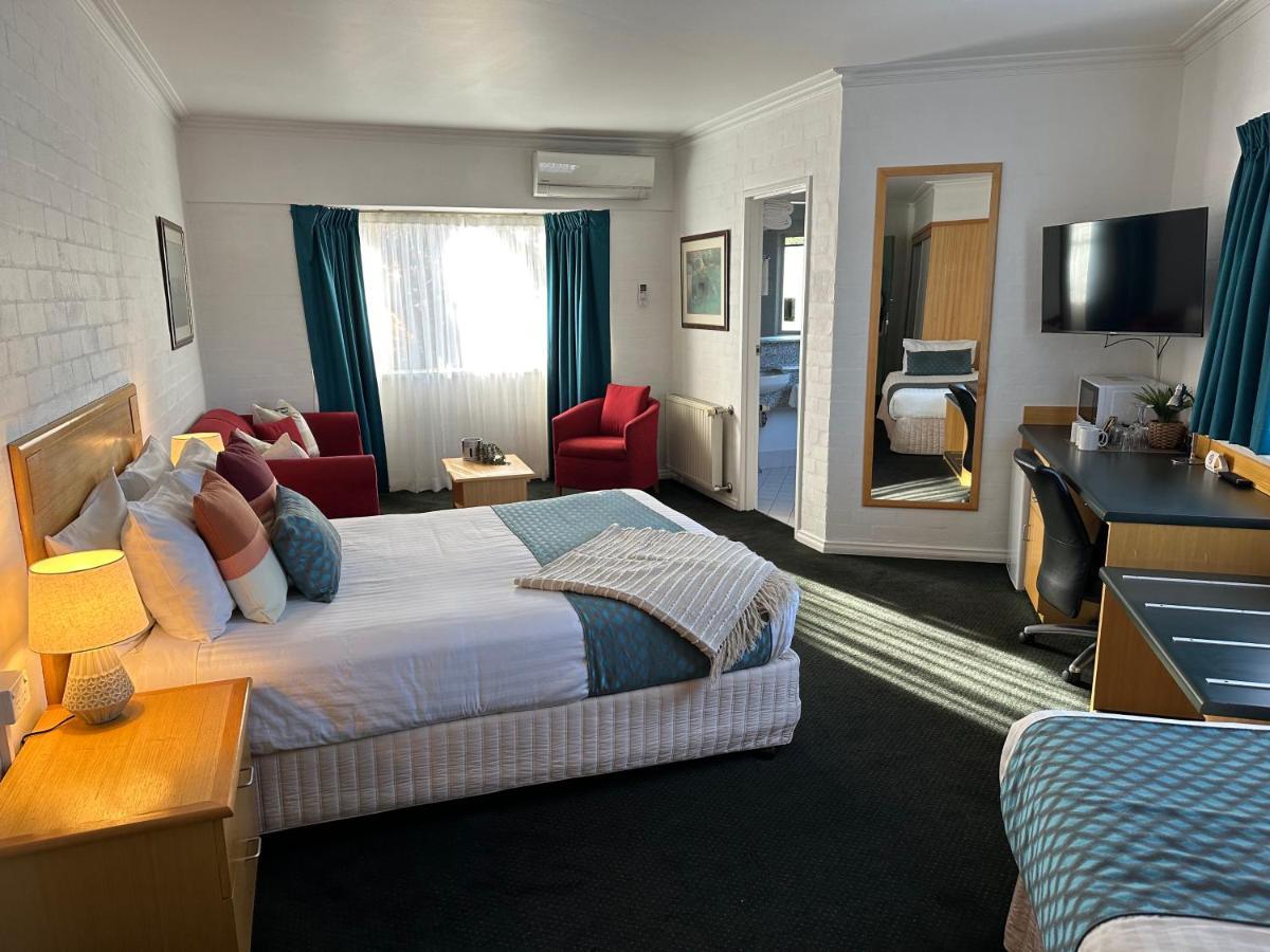 Grand Country Lodge Motel Mittagong Esterno foto
