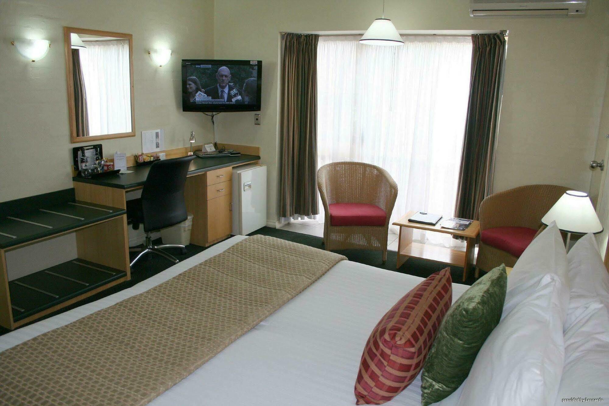 Grand Country Lodge Motel Mittagong Esterno foto