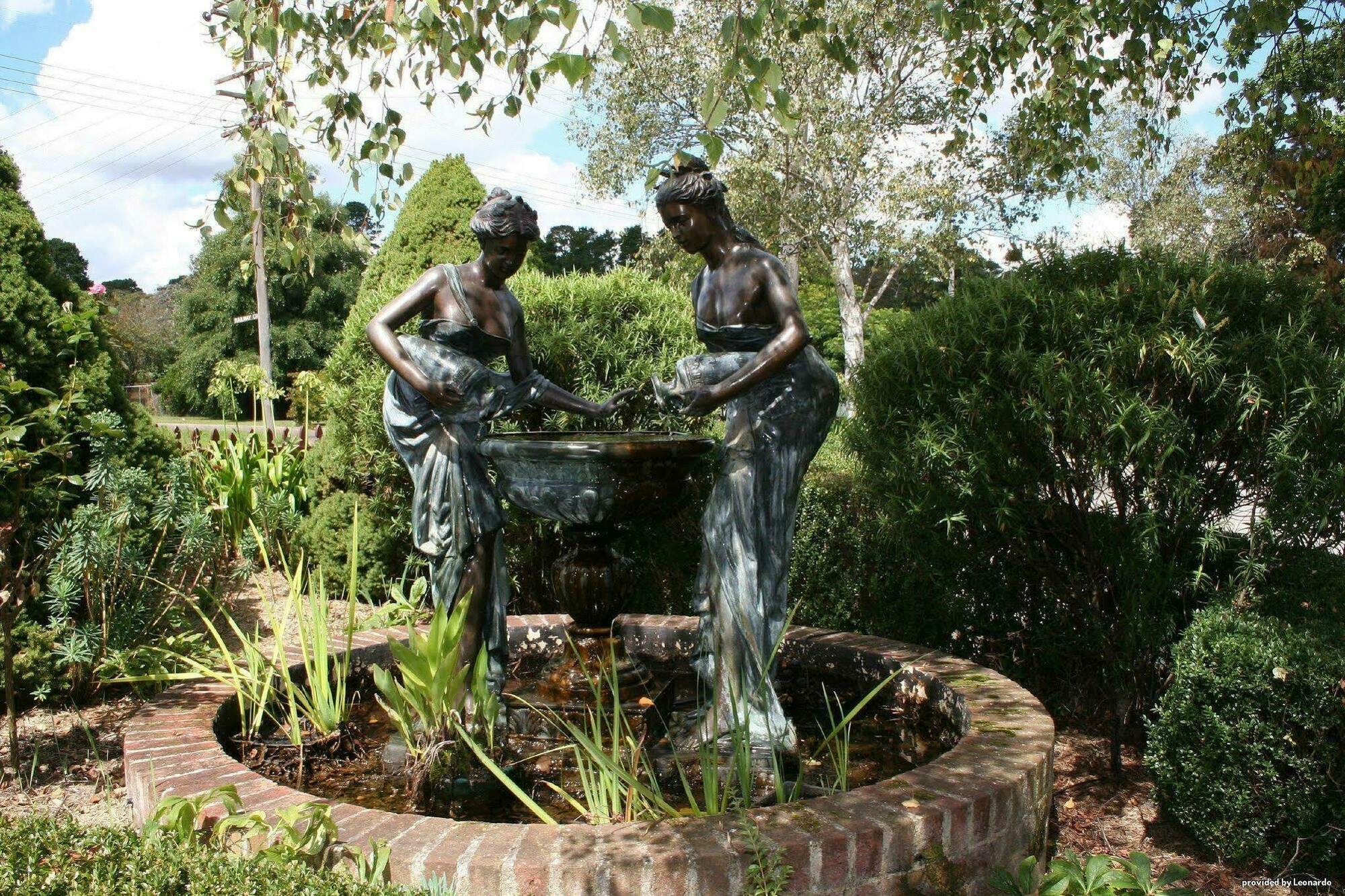Grand Country Lodge Motel Mittagong Esterno foto